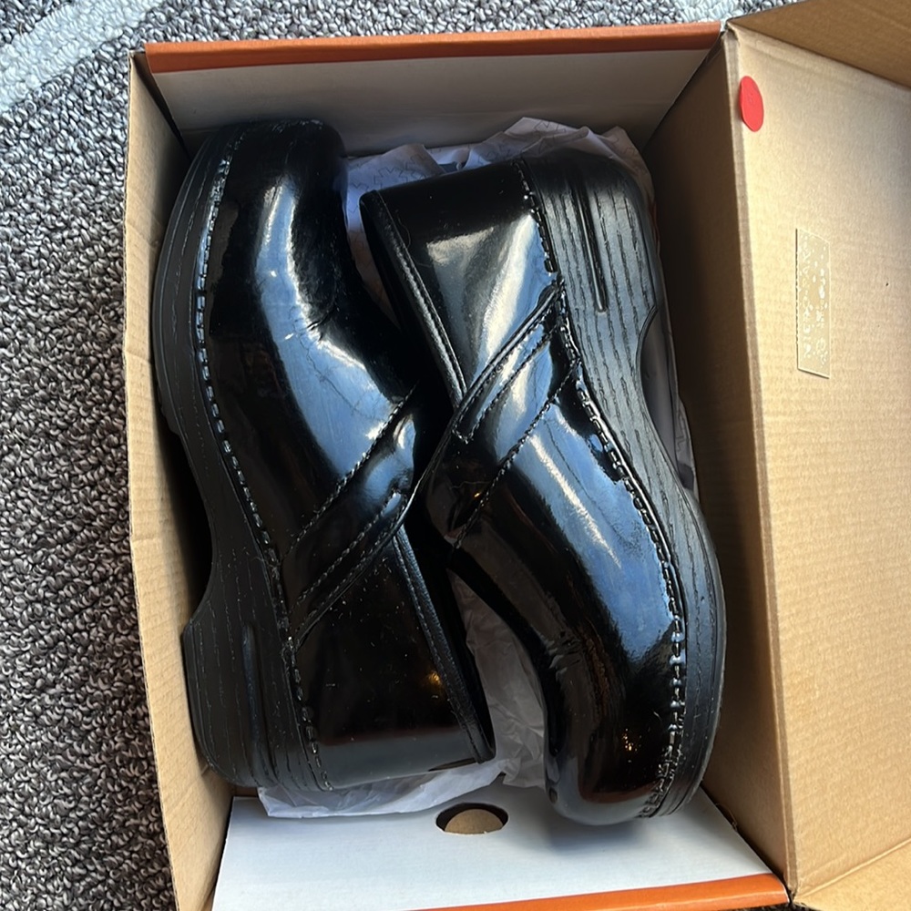 Dansko Pro XP Patent Shoes for Women